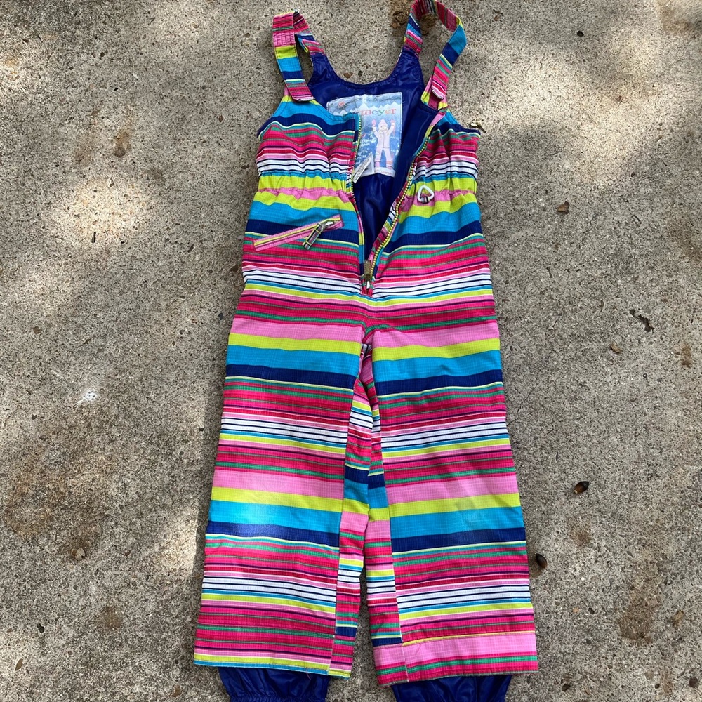 Obermeyer ski bib. Kids 5/6.